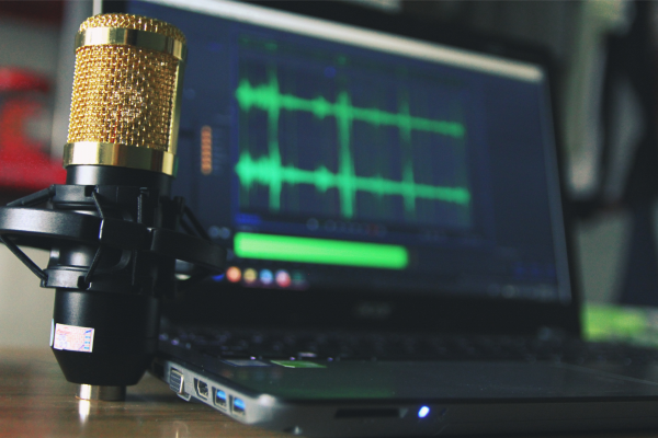 How to Choose the Right Voiceover for Your Brand